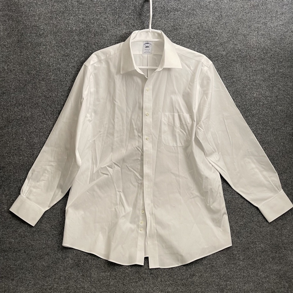 Brooks Brothers Dress Shirt Mens Sz 16 32/33 White Non-Iron Regular Fit